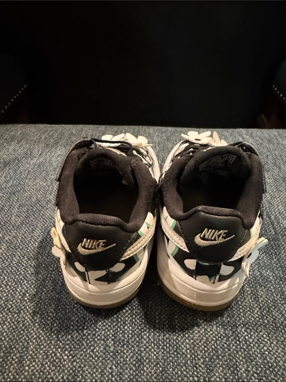 Nike Airforce 1 toddler 8c White Floral Sneakers